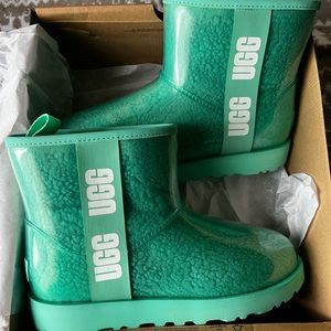 UGG Classic Clear Mini Boots